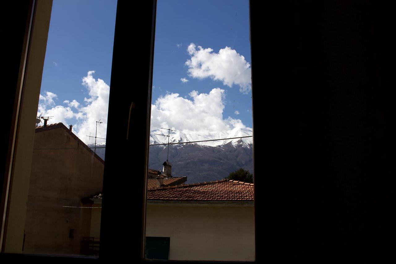 La Casa Sul Sasso In Town Serviced Accommodations Dervio Bagian luar foto