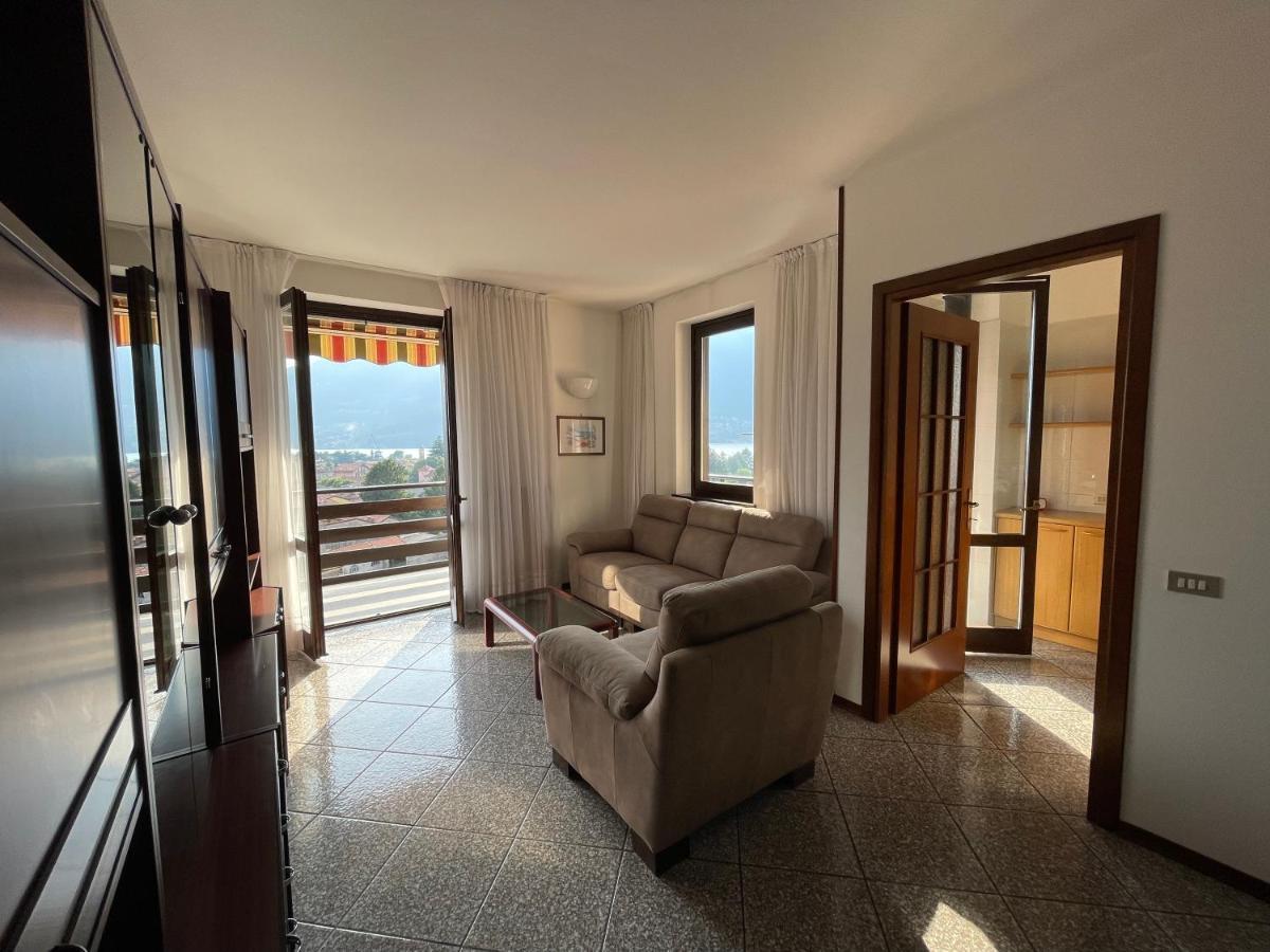La Casa Sul Sasso In Town Serviced Accommodations Dervio Bagian luar foto